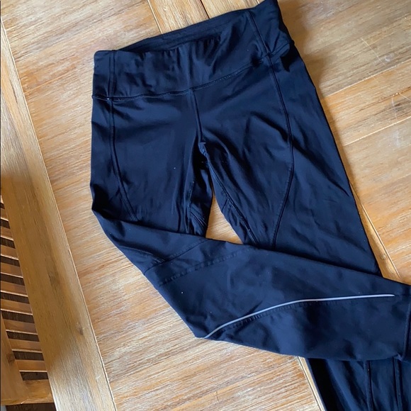 Lululemon Excellent Condition Leggings - Picture 1 of 4
